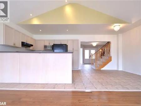 58 BLOXHAM Place | 58 BLOXHAM Place, Barrie