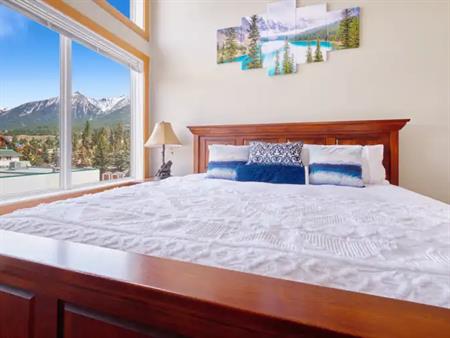 2Bed/2Floor Modern Condo Gorgeous View + Internet Included | 226 - 104 Kananaskis Way, Canmore