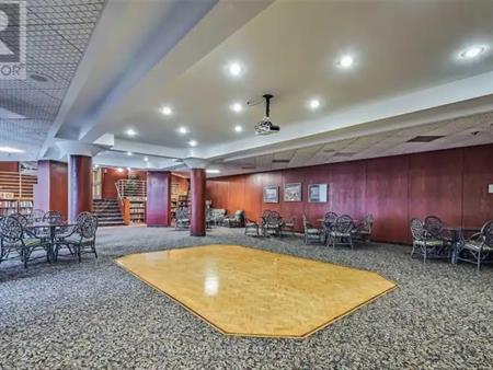 508 - 360 WATSON STREET W | 508 - 360 WATSON STREET W, Whitby