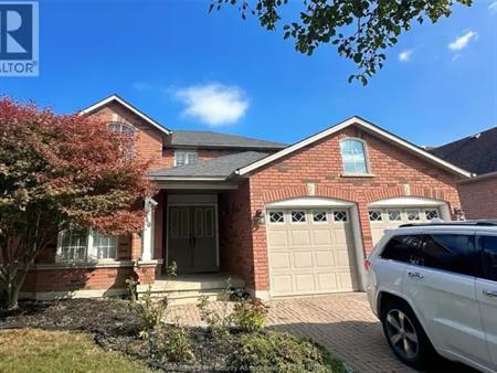 940 GREENPARK | 940 GREENPARK, Windsor