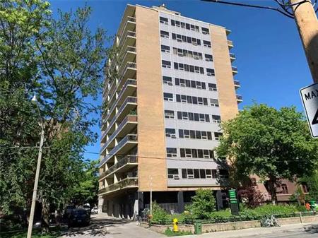1 Bedroom in sought after Annex neighbourhood | 206 Saint George Street, Toronto