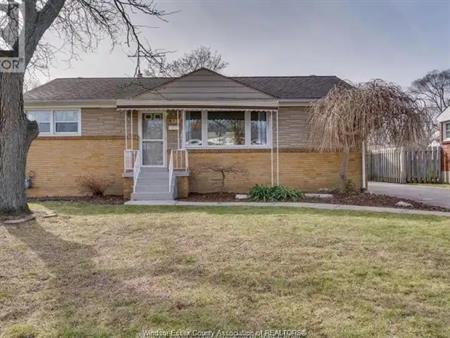 3583 ROCKWELL BOULEVARD Unit# LOWER | 3583 ROCKWELL BOULEVARD Unit# LOWER, Windsor