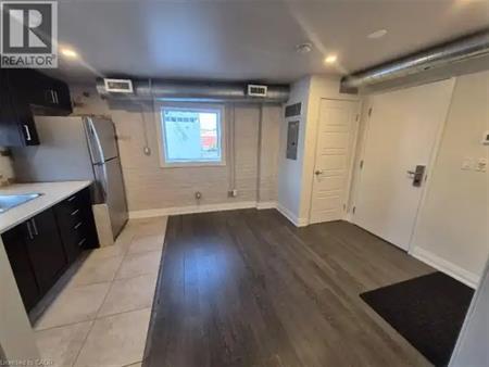 11 WEST Street Unit# 405 | 11 WEST Street Unit# 405, Brantford
