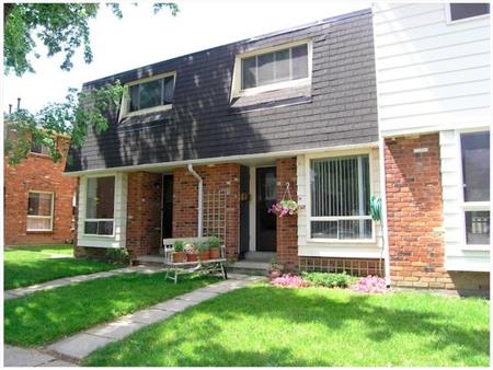 Lord Nelson Apartments | 217 Admiral Drive, London