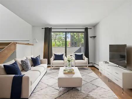 Large Oliver (Wîhkwêntôwin) Townhouse with Underground Parking | 3 - 10032 113 Street, Edmonton