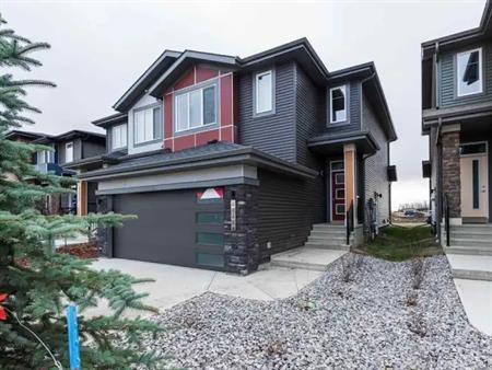 Modern 3-Bedroom Duplex in Arbours of Keswick – Available December 19, 2025 | 6449 - 6449 King Wynd Southwest, Edmonton