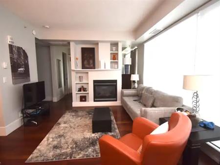 Chic Downtown Condo | Walkability 10, Downtown Access + Peaceful Riverfront | 205 Riverfront Ave SW, Calgary