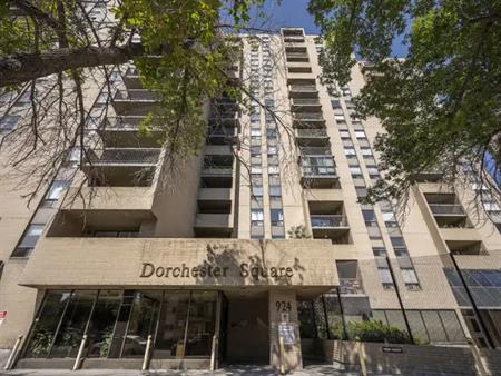 2 bedroom 1 bathroom unit in Downtown Calgary with heated indoor parking | 204 - 924 14 Avenue Southwest, Calgary