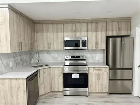 New & Modern 2-Bedroom, 2-Bath Legal Basement Suite – Available Immediately | 1972 Carrington Boulevard, Northwest, Calgary