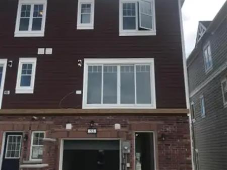 53 SHELBURNE AVENUE | 53 SHELBURNE AVENUE, Wasaga Beach