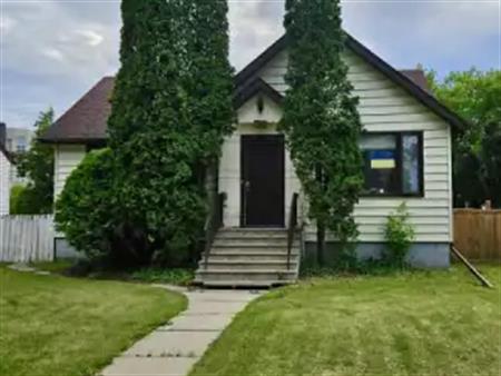 10922 108 Street Northwest Downtown Home For Rent | 10922 108 Street Northwest, Edmonton