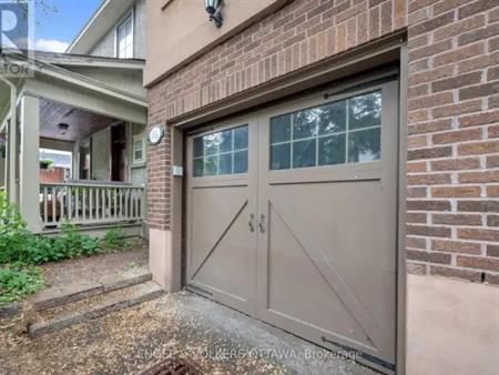 46 ELLA STREET | 46 ELLA STREET, Ottawa