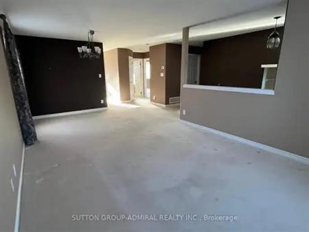 UPPER - 12 REVELSTOKE COURT | UPPER - 12 REVELSTOKE COURT, Barrie