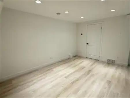 Basement Suite | 9 Edgeford Way Northwest, Calgary