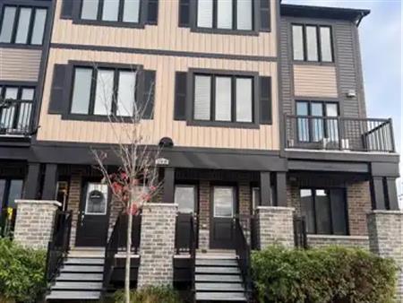 148 ROCHEFORT Street Unit# E | 148 ROCHEFORT Street Unit# E, Kitchener