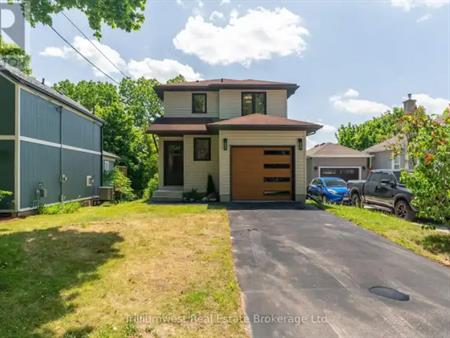 8 CHADWICK AVENUE | 8 CHADWICK AVENUE, Guelph