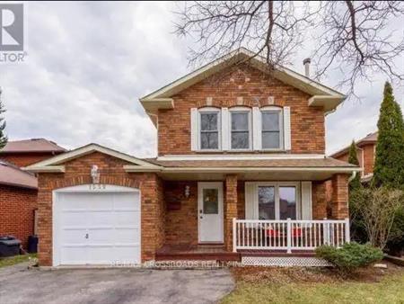 1559 PARISH LANE | 1559 PARISH LANE, Oakville