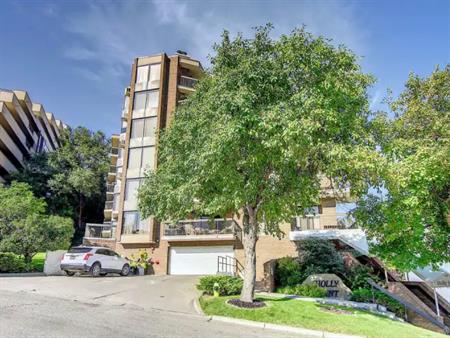 For Rent – Extra-Large 2-Bedroom Condo in Crescent Heights | 706 - 320 Meredith Rd NE, Calgary