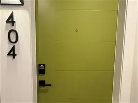 Free Pet Rent! 1 Bedroom Condo Near U of C | 404 - 3932 University Avenue Northwest, Calgary