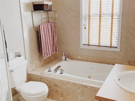 Condo meublé tout inclus