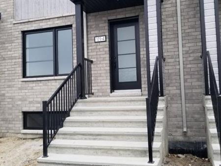 Rental - Townhouse - Les Coteaux