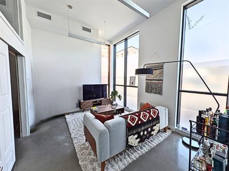 2 CH - 1 SDB - Montréal - $2,095 /mo
