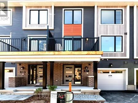517 WOODLILY PRIVATE | 517 WOODLILY PRIVATE, Ottawa