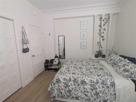 Chambre à louer - 1er décembre