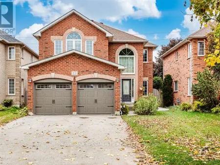 33 EARLY STREET | 33 EARLY STREET, Halton Hills