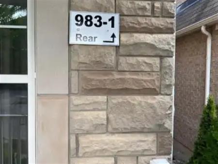 983-1 SYNDENHAM LANE | 983-1 SYNDENHAM LANE, Milton