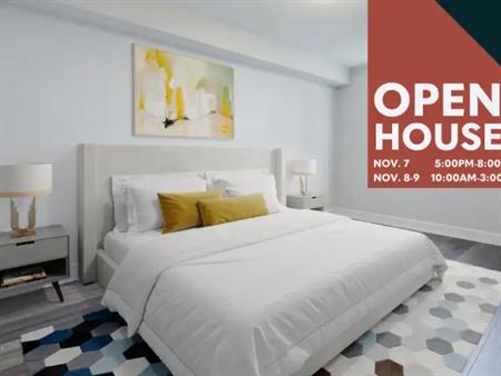 Lakeview Place | 2770 Aquitaine Avenue, Mississauga