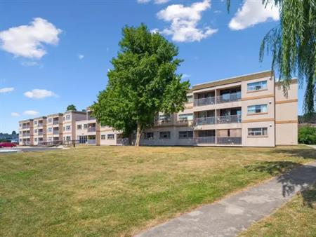 Pioneer Apartments | 21 Pioneer Drive, Kitchener