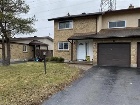 8 Foxmeadow Lane - Room 1 | 8 Foxmeadow Lane - Room, Ottawa