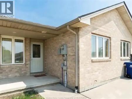4316 TUMBLEWEED CRESCENT | 4316 TUMBLEWEED CRESCENT, Windsor