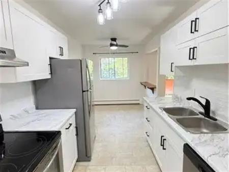 475 PARKSIDE Drive Unit# 19 | 475 PARKSIDE Drive Unit# 19, Waterloo