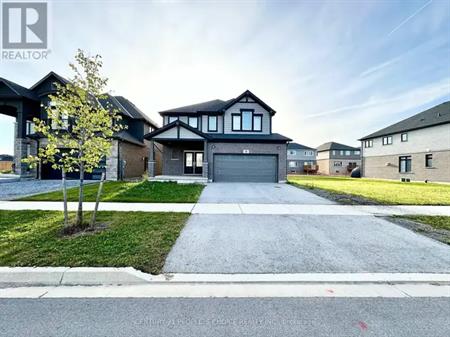 MAIN & UPPER - 28 SWAN AVENUE | MAIN & UPPER - 28 SWAN AVENUE, Pelham