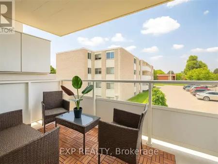 205 - 71 VANIER DRIVE | 205 - 71 VANIER DRIVE, Kitchener