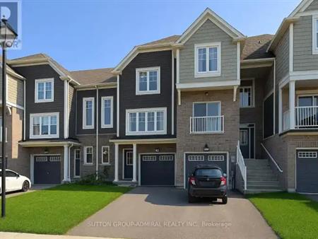 38 SURF DRIVE | 38 SURF DRIVE, Wasaga Beach