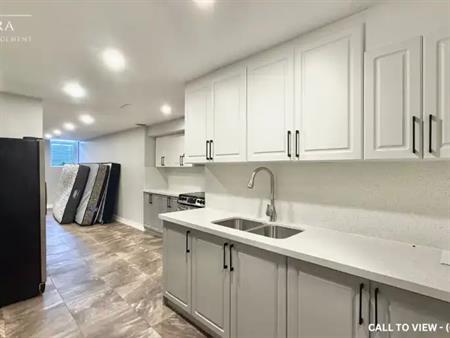 2-515 Gray Ct Dr, Ancaster, Ontario L9G 2R9 | 515 Gray Court Drive 2, Hamilton