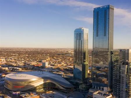 SKY Signature Suites | 10310 102 St NW, Edmonton