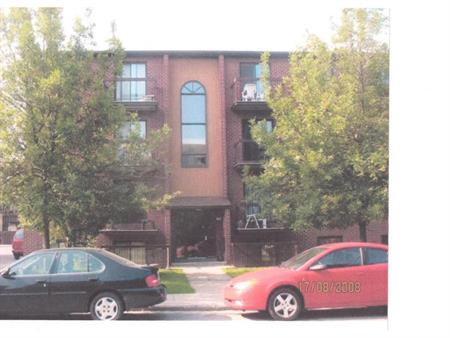 41/2 a louer 1400$ pour 1er mars a montreal,pointe-aux-trembles