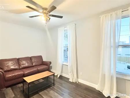 2-85 Anderson St, Ottawa, Ontario K1R 6T6 | 85 Anderson Street, Ottawa