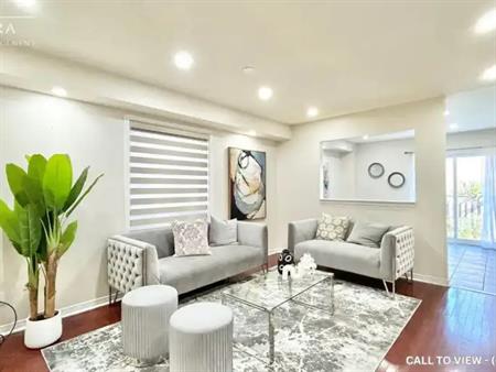 1-90 Tideland Dr, Brampton, Ontario L7A 2V8 | 90 Tideland Drive, Brampton