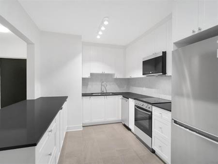 1265 Cardero Street | 1265 Cardero Street, Vancouver