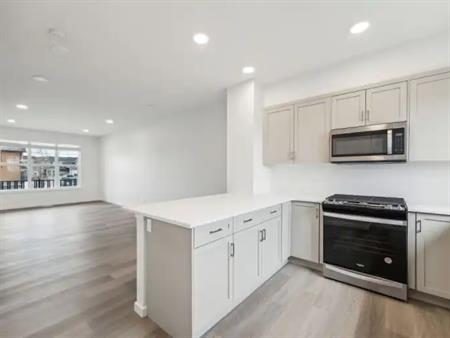 BRAND NEW | Beautiful Semi-Detached Home - 3 Bed - 2.5 Bath - In Legacy | 280 Legacy Circle Southeast, Calgary