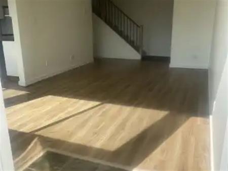 Renovated Condo w/ lg Private Yard | 607 69 Avenue Southwest, Calgary