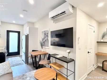 1-50 Castleton Ave, York, Ontario M6N 3Z7 | 50 Castleton Avenue, York