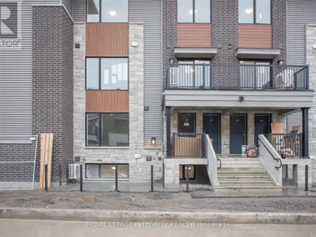 1130 CREEKWAY PRIVATE | 1130 CREEKWAY PRIVATE, Ottawa