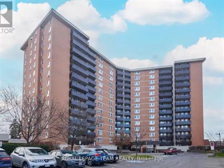811 - 2000 JASMINE CRESCENT | 811 - 2000 JASMINE CRESCENT, Ottawa