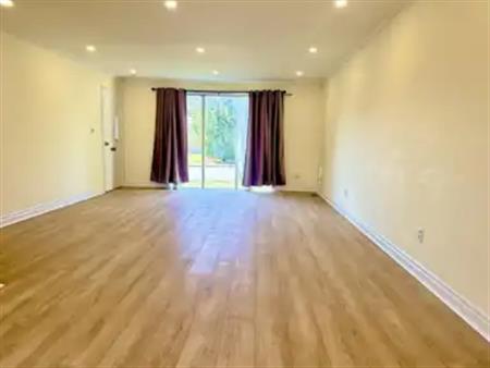 A - 61 PARKSIDE DRIVE | A - 61 PARKSIDE DRIVE, Newmarket